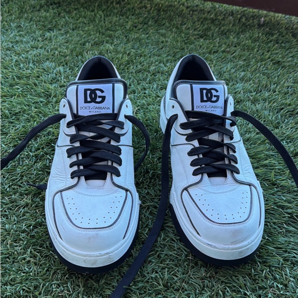 Dolce & Gabbana Men's White Sneakers with Black Details